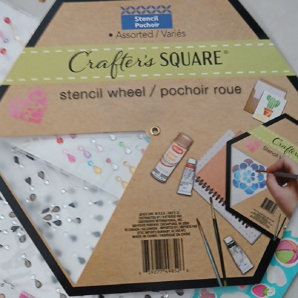 Assorted Stencils And Decorative Sticker Set for Crafts Scrapbooking - Picture 8 of 10